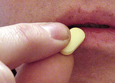 Medikamente und Sonnenbad: Vorsicht walten lassen!